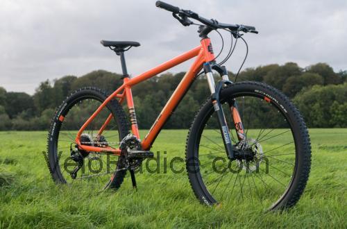 Calibre Two Cubed scheda tecnica e recensioni